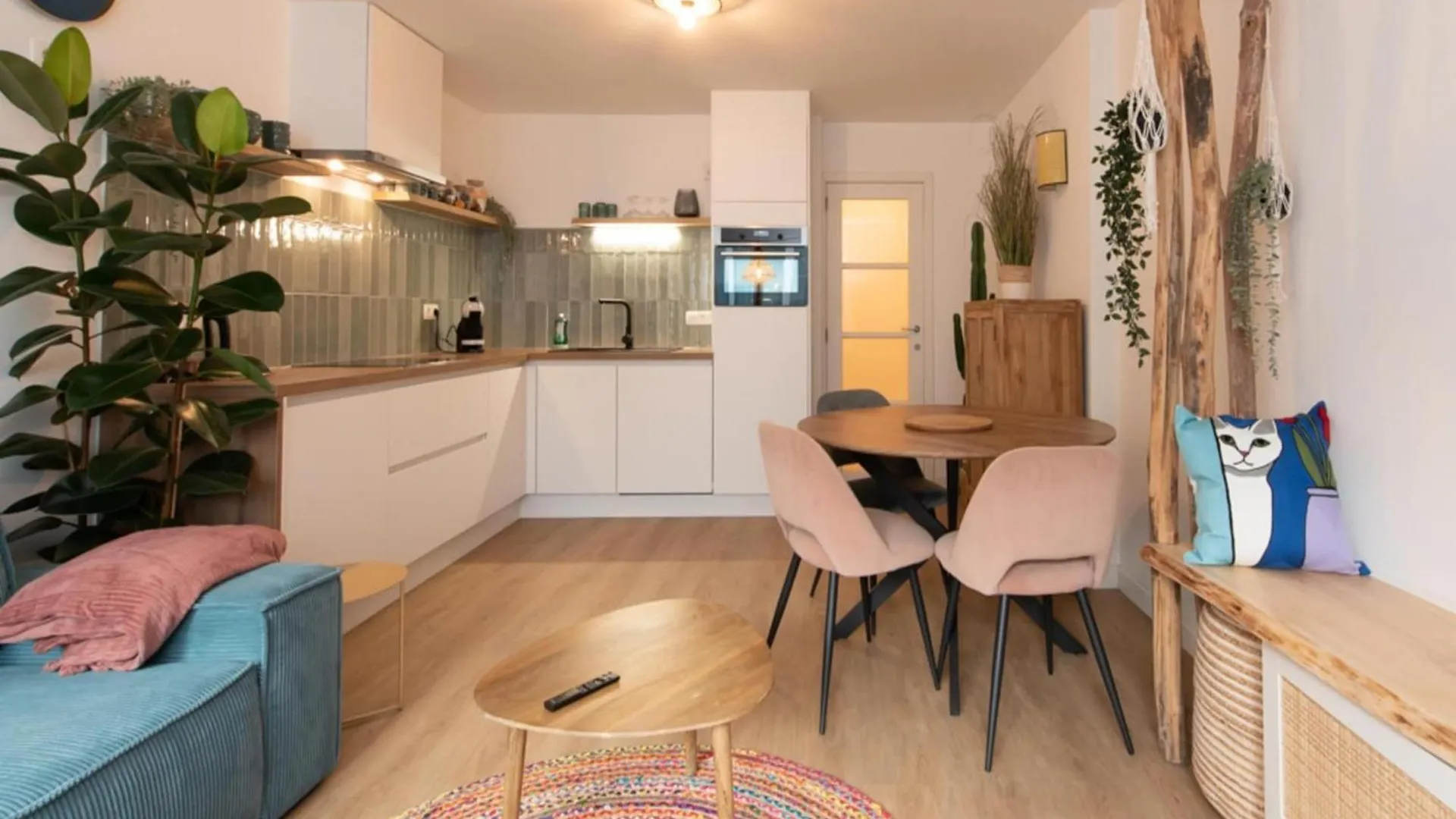 Pretty Apartment With Balcony Ostend