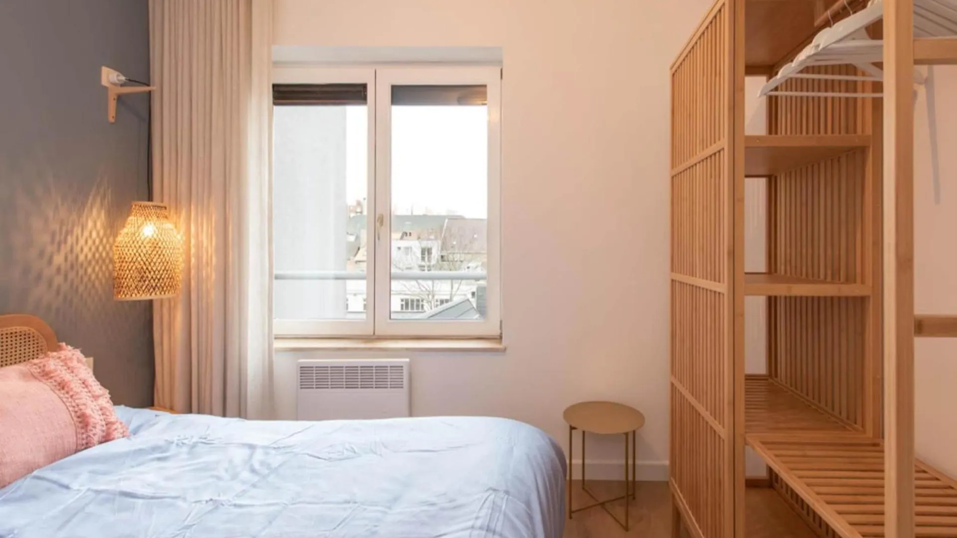 Pretty Apartment With Balcony Ostend
