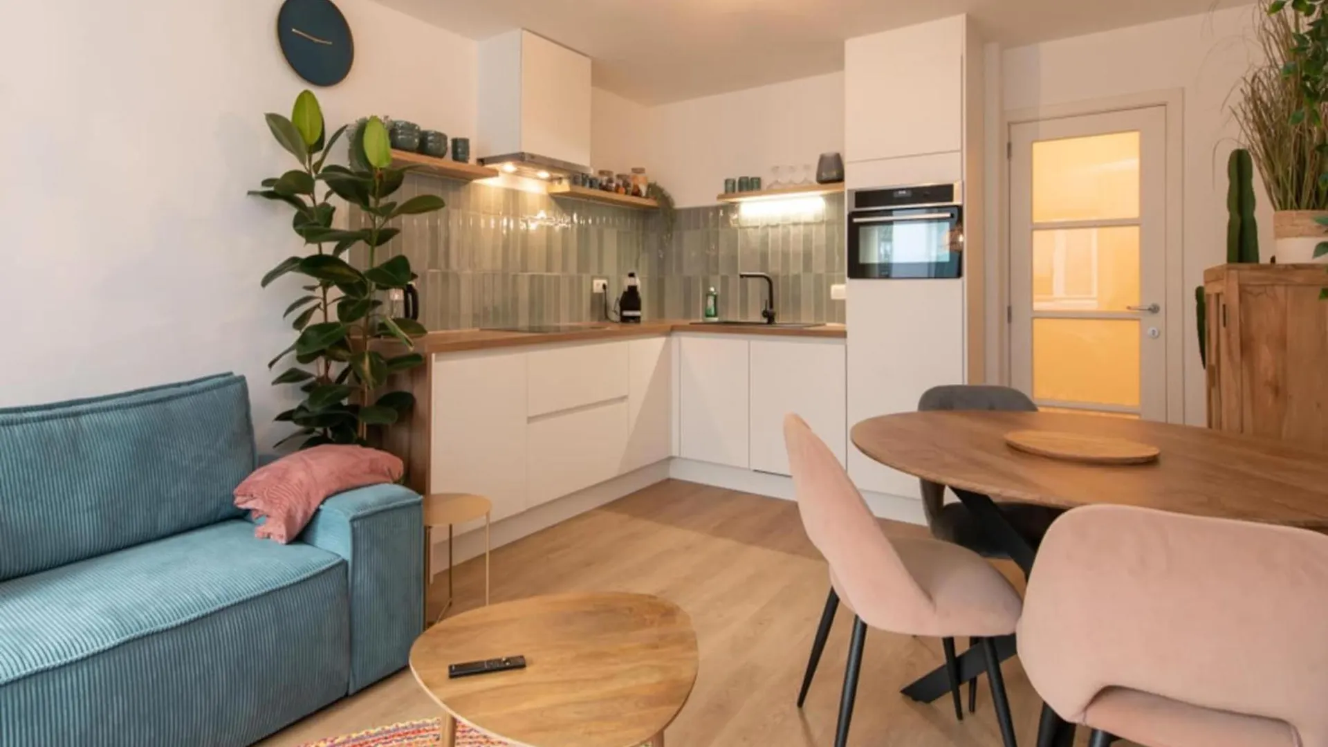 Pretty Apartment With Balcony Ostend