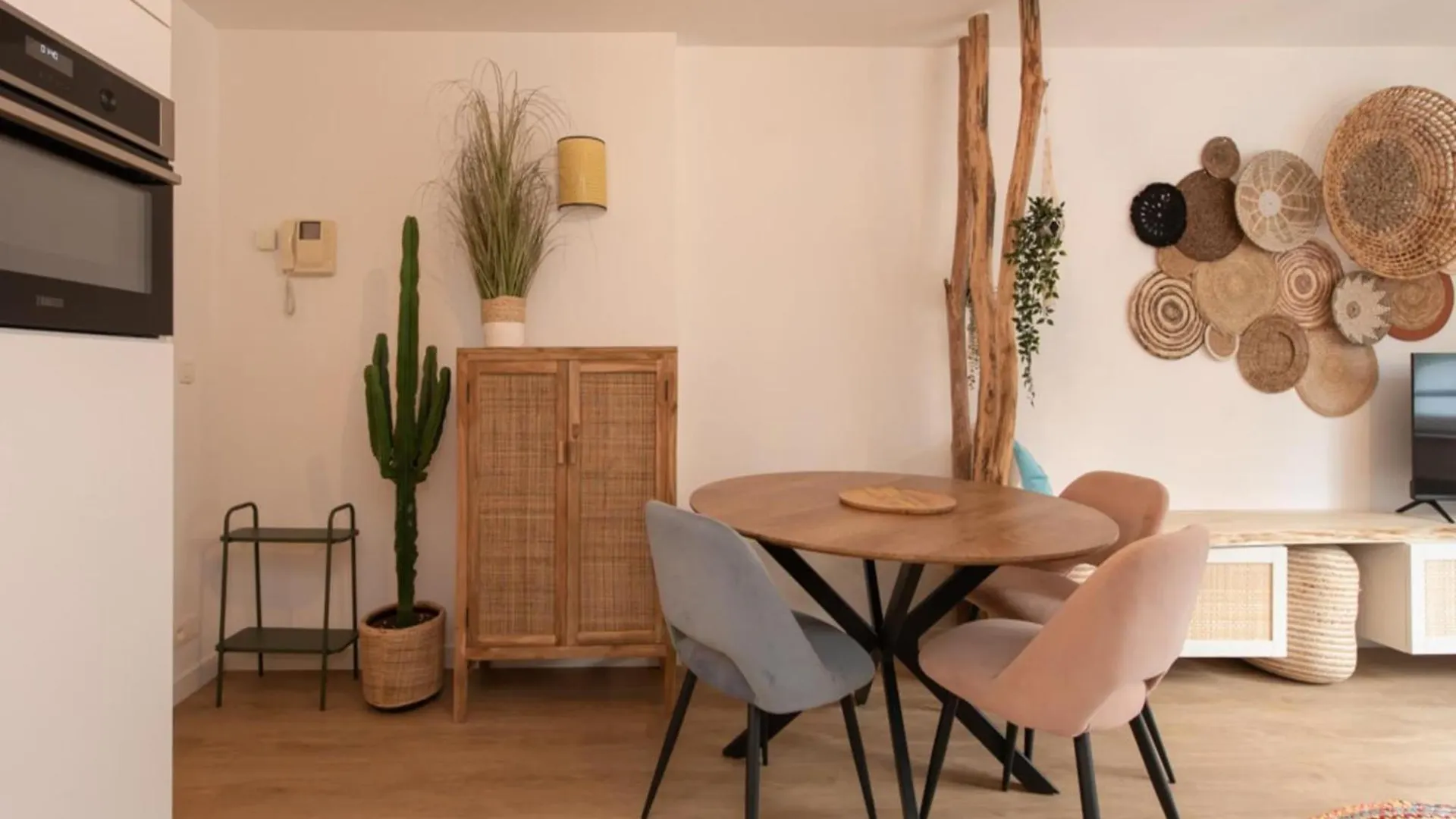Pretty Apartment With Balcony 奥斯滕德