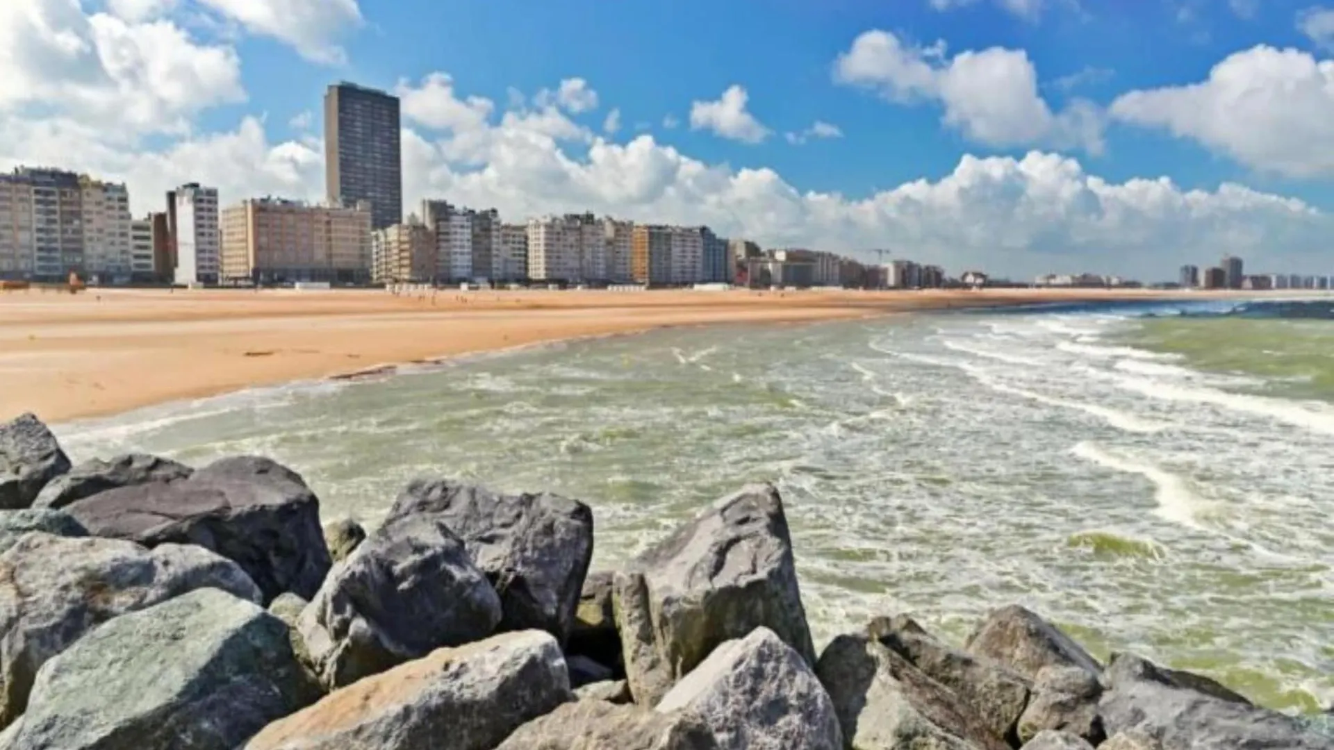 Pretty Apartment With Balcony Ostend Bélgica